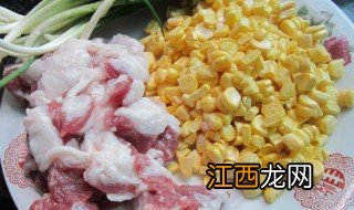 玉米猪肉陷饺子怎么做 玉米猪肉陷饺子操作方法