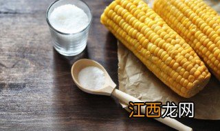 宿舍锅玉米煮多久就熟了，玉米在宿舍小锅里得煮多长时间